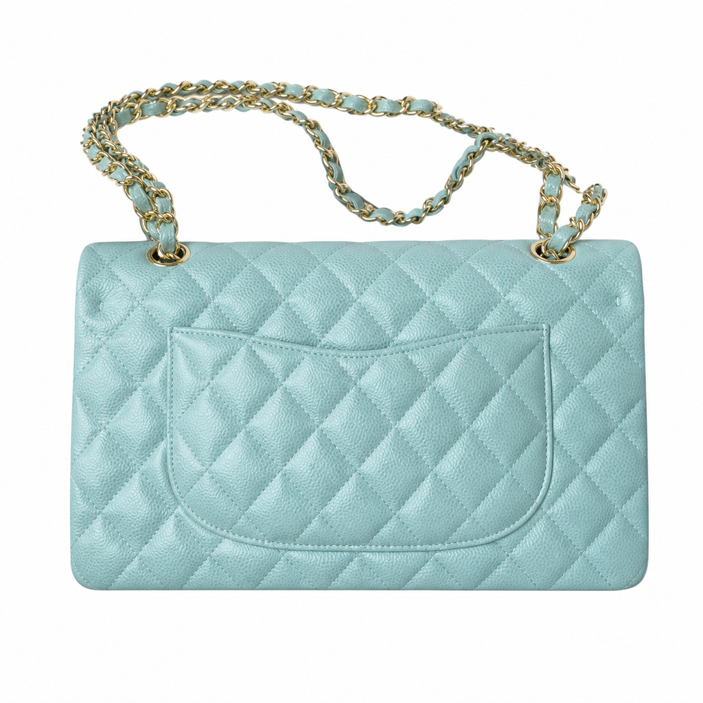 Chanel Classic Quilted Flap Bag | CC Turn-Lock Gold Chain Diamond Quilted — 15.5x25.5cm