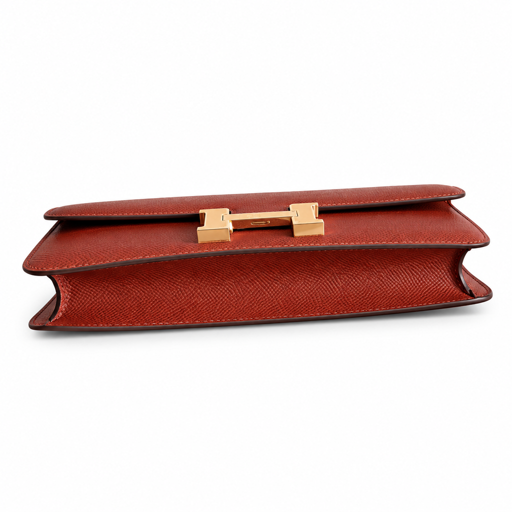 Hermès 26cm Crossbody Bag – For the New Mum Coming Back to Herself